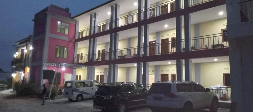 Fx72 Labuan Bajo Hotel 외부 사진